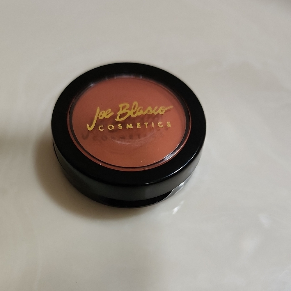 Cosmetics Blush - Cola